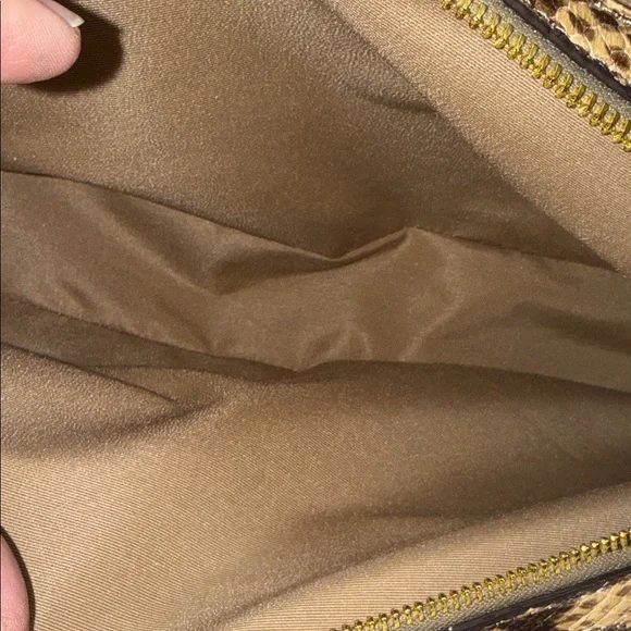 Coach Tan and Cream Signature Shoulder Bag With Purse Scarf - Picture 10 of 13